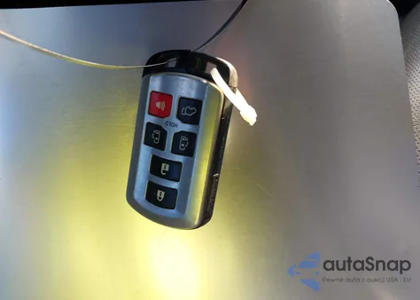 2015 Toyota Sienna Limited Premium 7 Passenger из США, поврежденный, VIN 5TDYK3DC1FS632451